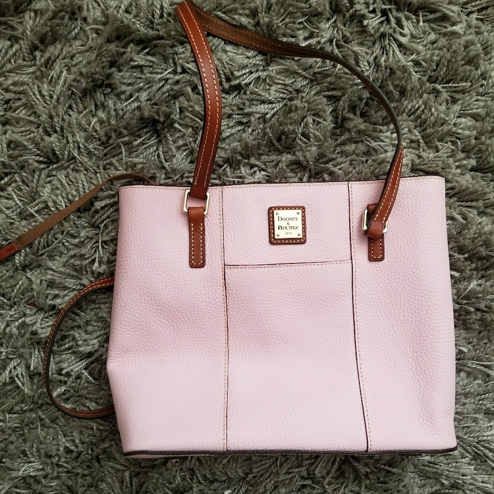 Dooney & Bourke Purse